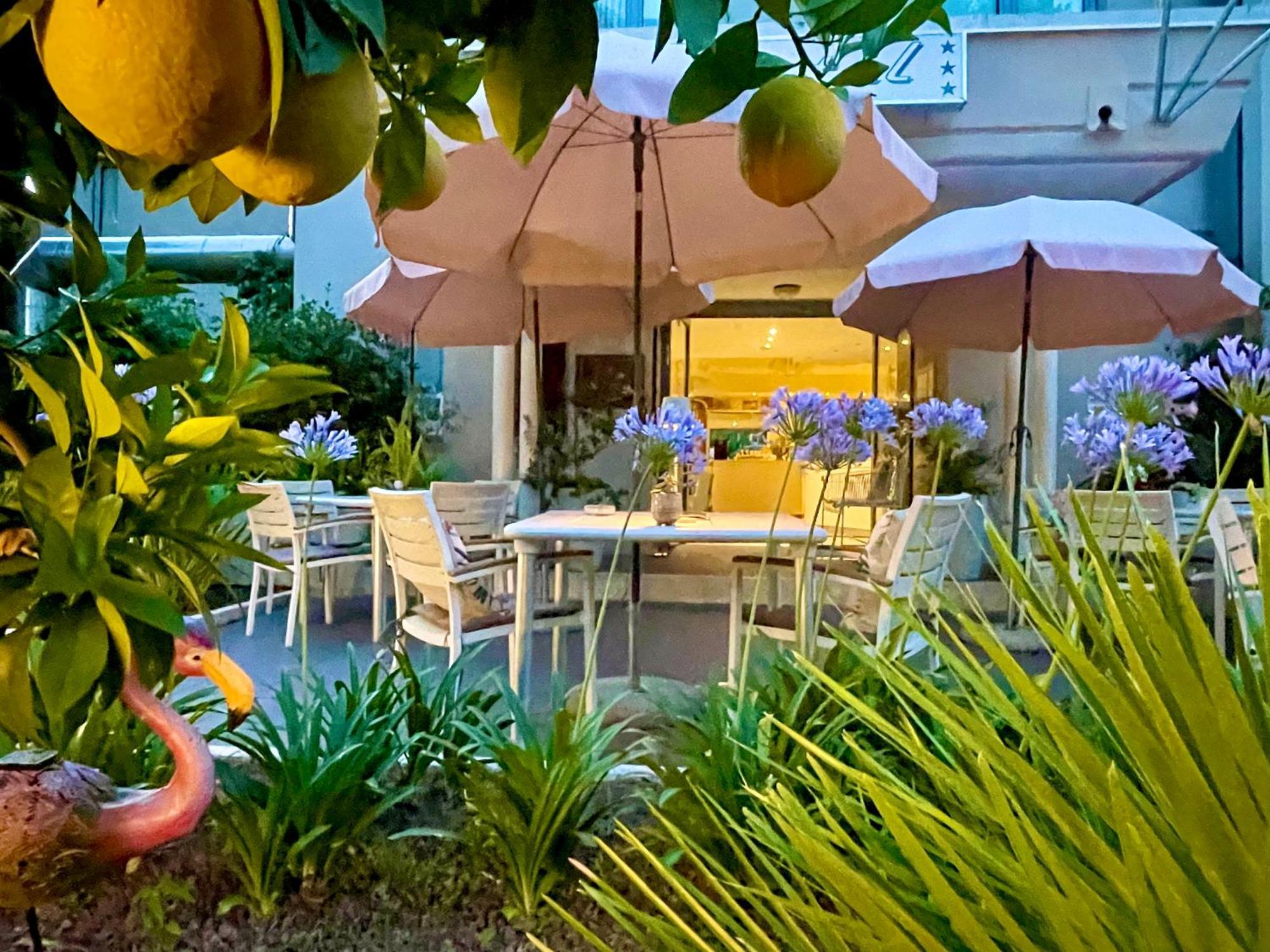 Hotel Alfieri Sirmione Exterior photo