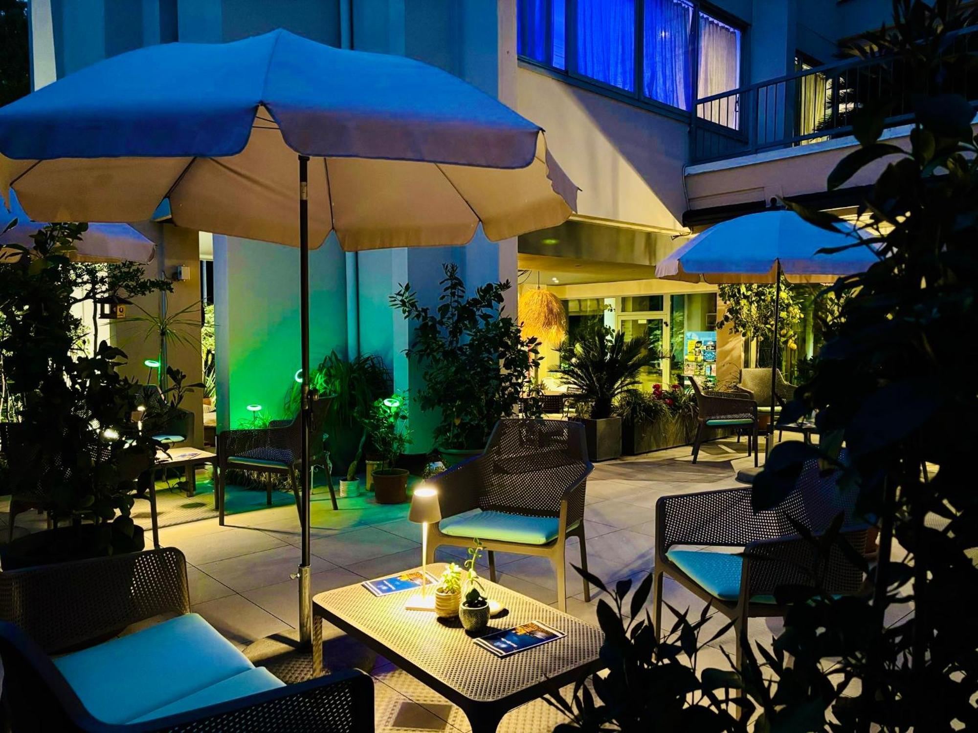 Hotel Alfieri Sirmione Exterior photo